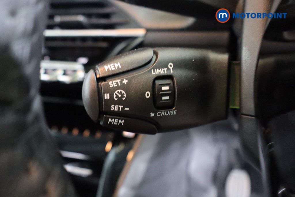 Peugeot 208 Allure Manual Petrol Hatchback - Stock Number (1583128) - 17th supplementary image
