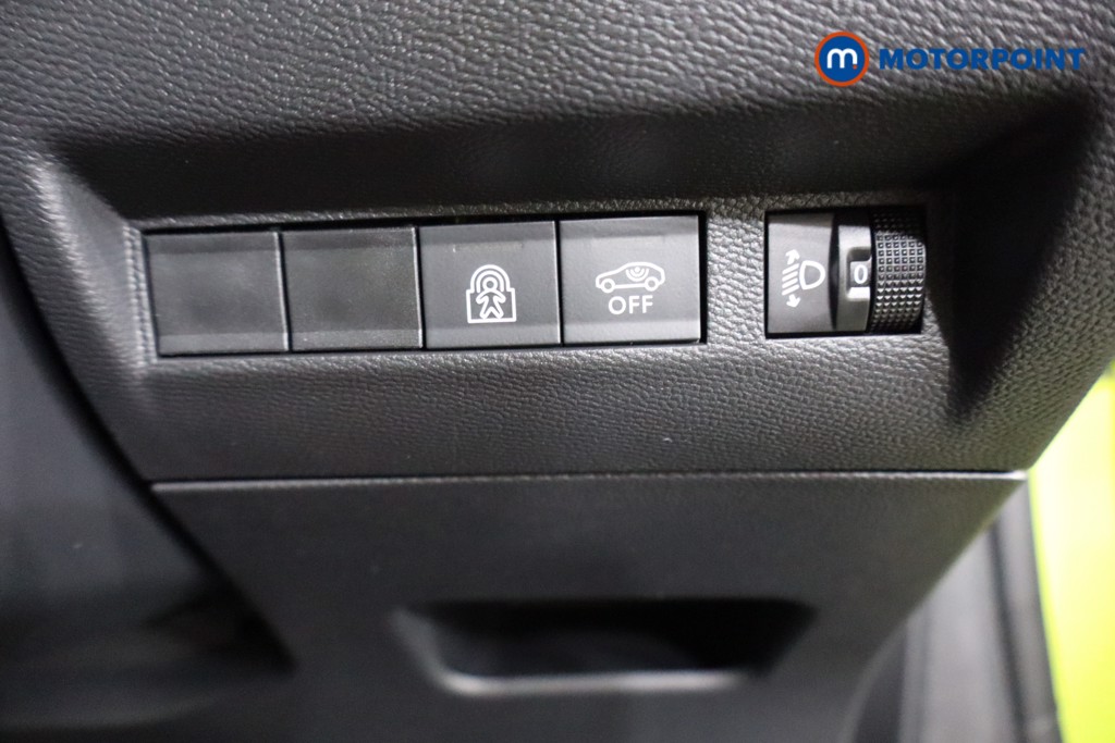 Peugeot 208 Allure Manual Petrol Hatchback - Stock Number (1583128) - 19th supplementary image