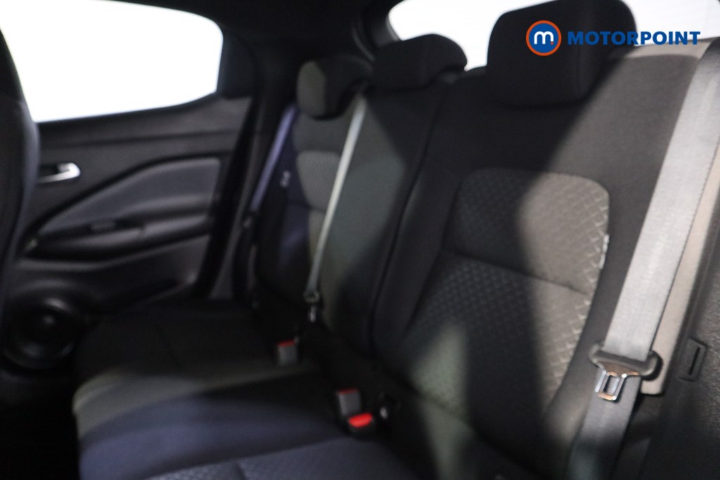 Nissan Juke N-Connecta Manual Petrol SUV - Stock Number (1583269) - 10th supplementary image