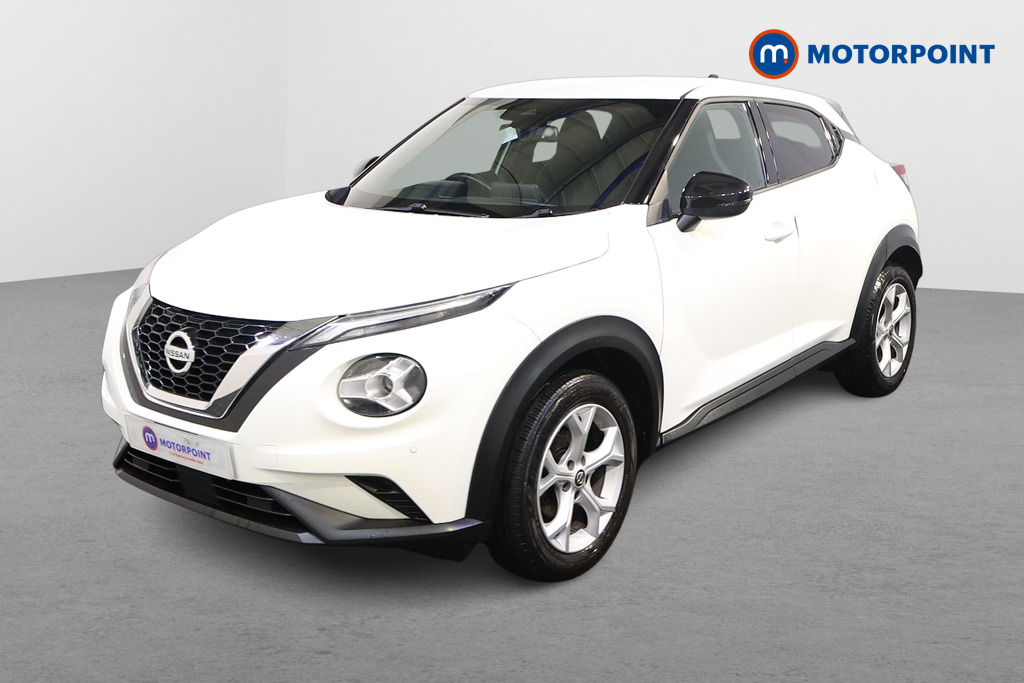 Nissan Juke N-Connecta Manual Petrol SUV - Stock Number (1583269) - Passenger side front corner