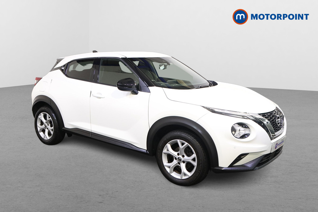 Nissan Juke N-Connecta Manual Petrol SUV - Stock Number (1583269) - Drivers side front corner