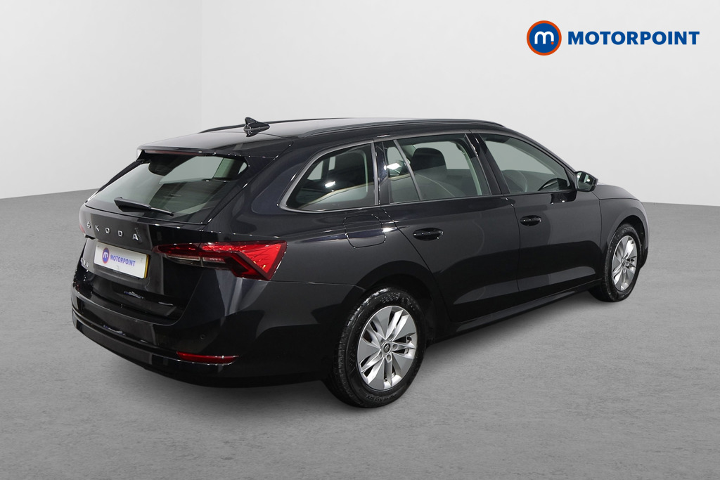 Skoda Octavia Se Technology Manual Petrol Estate - Stock Number (1583507) - Drivers side rear corner