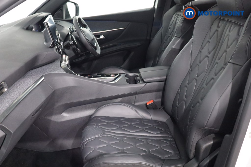 Peugeot 3008 Allure Automatic Petrol Plug-In Hybrid SUV - Stock Number (1583586) - 4th supplementary image