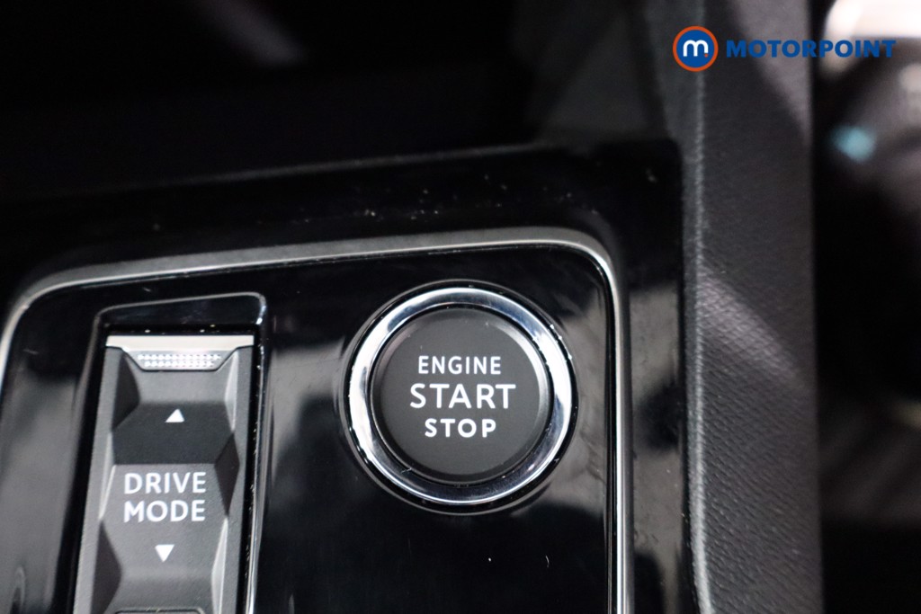 Peugeot 3008 Allure Automatic Petrol Plug-In Hybrid SUV - Stock Number (1583586) - 13th supplementary image