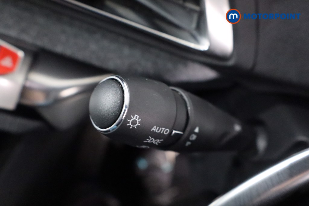 Peugeot 3008 Allure Automatic Petrol Plug-In Hybrid SUV - Stock Number (1583586) - 19th supplementary image
