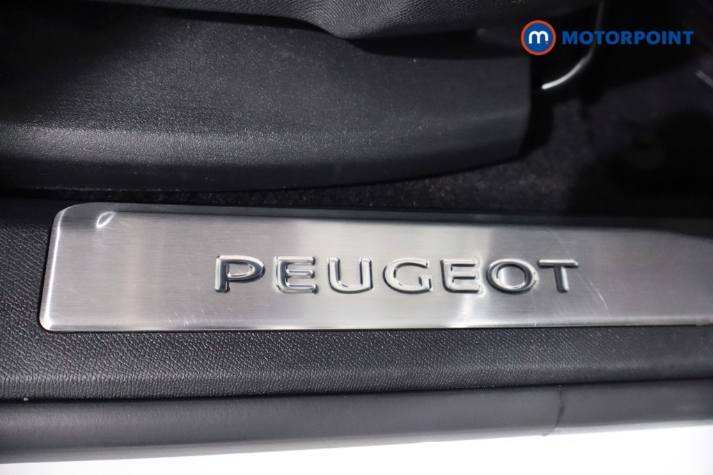 Peugeot 3008 Allure Automatic Petrol Plug-In Hybrid SUV - Stock Number (1583586) - 21st supplementary image