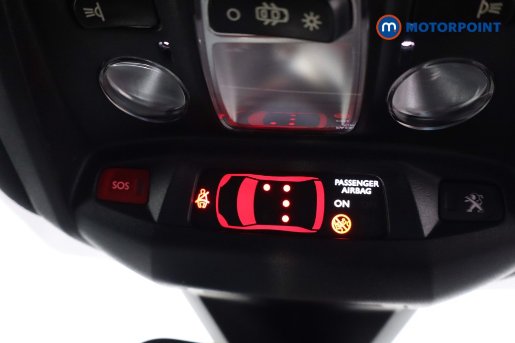 Peugeot 3008 Allure Automatic Petrol Plug-In Hybrid SUV - Stock Number (1583586) - 27th supplementary image