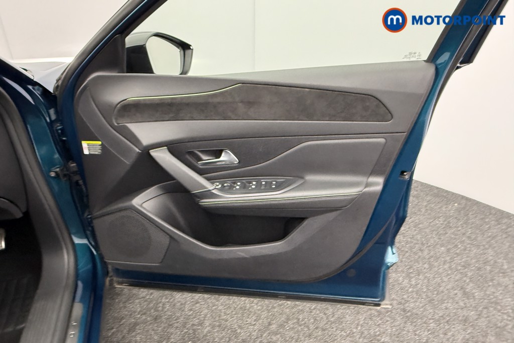 Peugeot 408 GT Automatic Petrol Plug-In Hybrid Hatchback - Stock Number (1583622) - 17th supplementary image