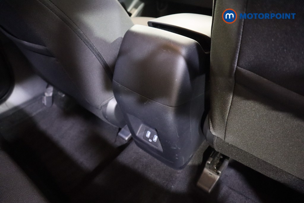 Hyundai Tucson Se Connect Manual Petrol SUV - Stock Number (1583737) - 19th supplementary image