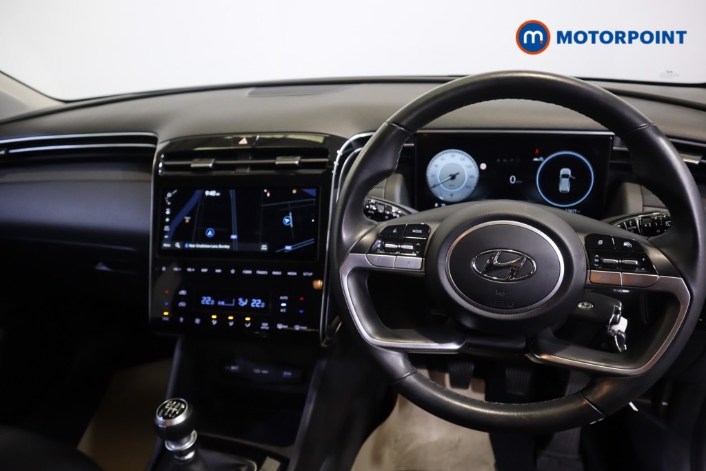 Hyundai Tucson Se Connect Manual Petrol SUV - Stock Number (1583737) - 1st supplementary image