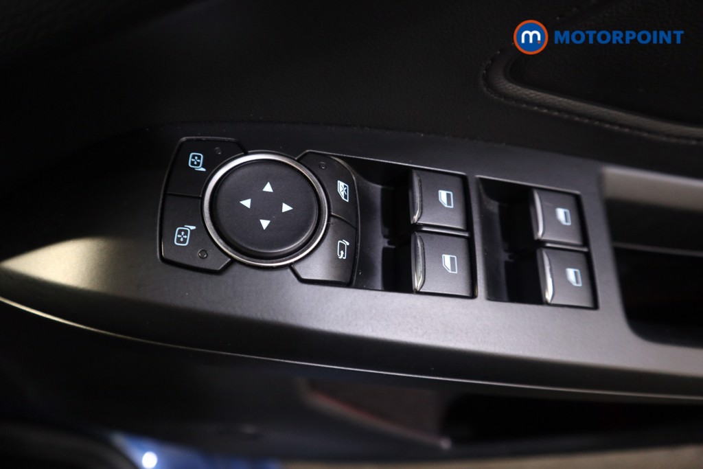 Ford Focus ST Manual Petrol Hatchback - Stock Number (1583936) - 9th supplementary image