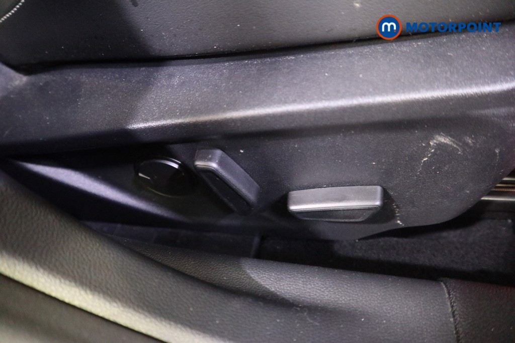 Ford Focus ST Manual Petrol Hatchback - Stock Number (1583936) - 12th supplementary image