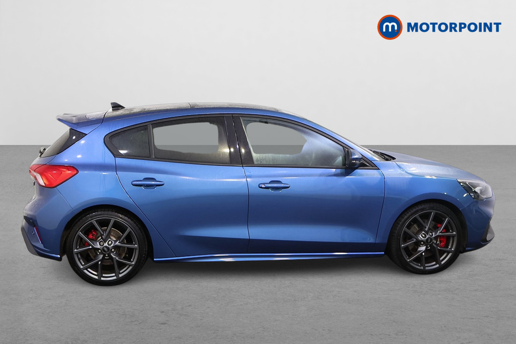 Ford Focus ST Manual Petrol Hatchback - Stock Number (1583936) - Drivers side