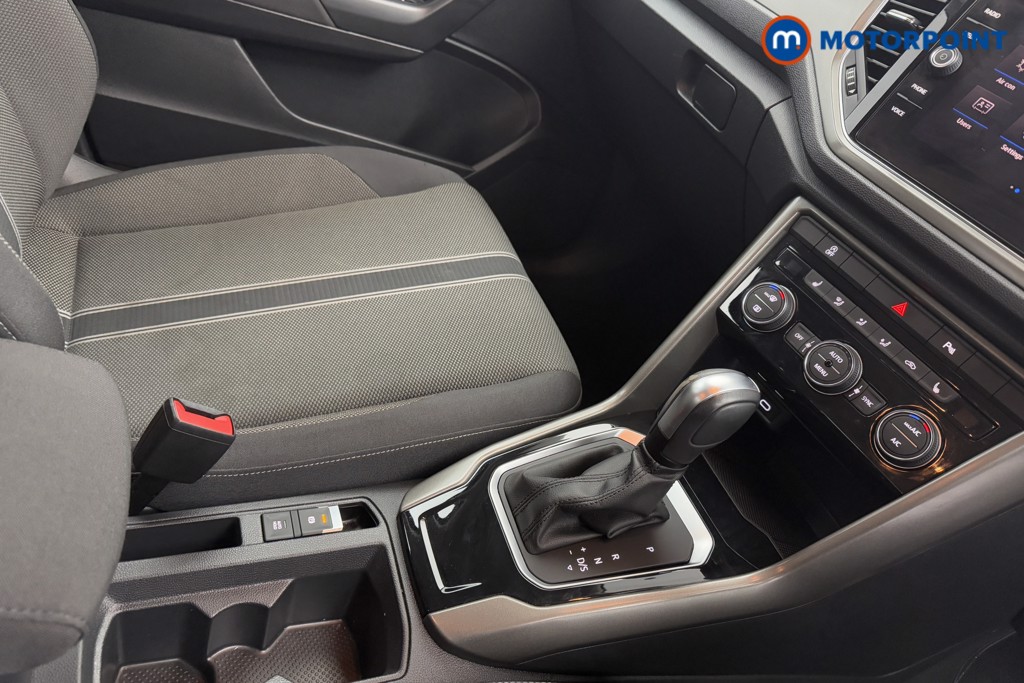 Volkswagen T-Roc SE Automatic Petrol SUV - Stock Number (1583938) - 16th supplementary image