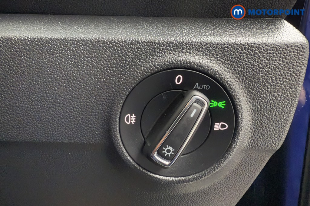 Volkswagen T-Roc SE Automatic Petrol SUV - Stock Number (1583938) - 17th supplementary image