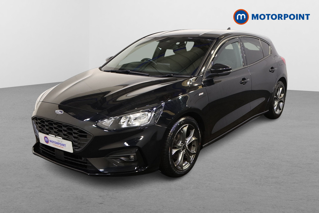 Ford Focus St-Line Automatic Diesel Hatchback - Stock Number (1583944) - Passenger side front corner