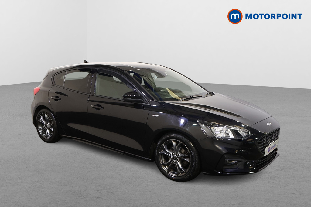 Ford Focus St-Line Automatic Diesel Hatchback - Stock Number (1583944) - Drivers side front corner