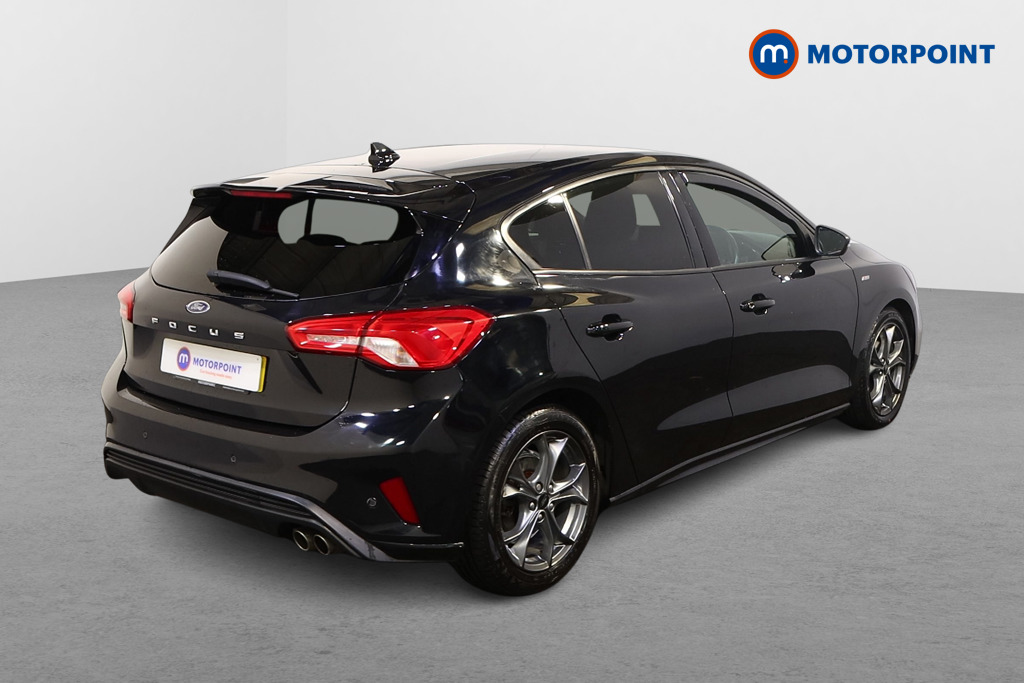 Ford Focus St-Line Automatic Diesel Hatchback - Stock Number (1583944) - Drivers side rear corner
