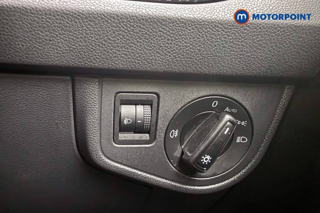 Volkswagen Polo Life Manual Petrol Hatchback - Stock Number (1584066) - 15th supplementary image