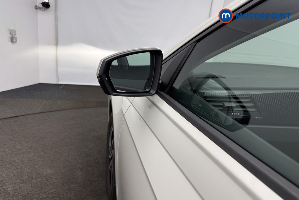Volkswagen Polo Life Manual Petrol Hatchback - Stock Number (1584066) - 27th supplementary image