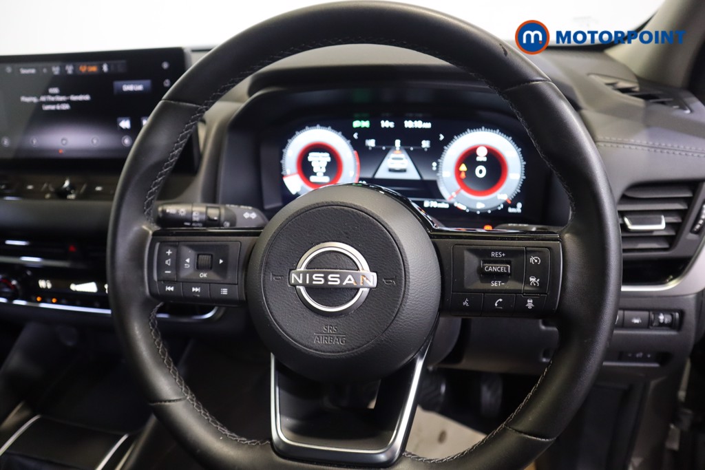 Nissan Qashqai N-Connecta Manual Petrol SUV - Stock Number (1584083) - 3rd supplementary image