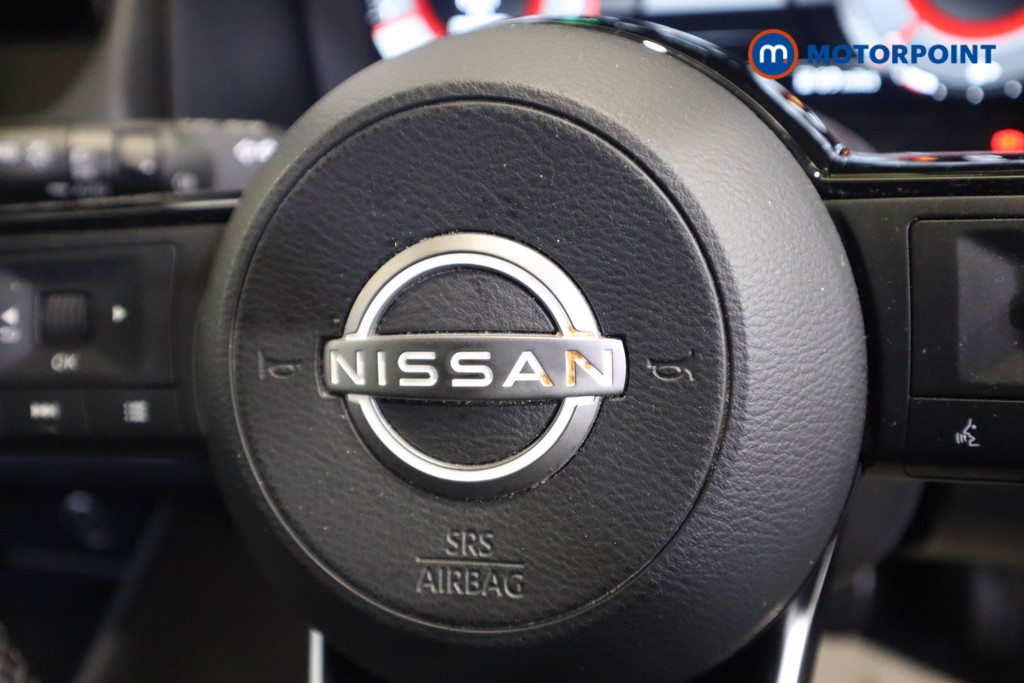 Nissan Qashqai N-Connecta Manual Petrol SUV - Stock Number (1584083) - 15th supplementary image