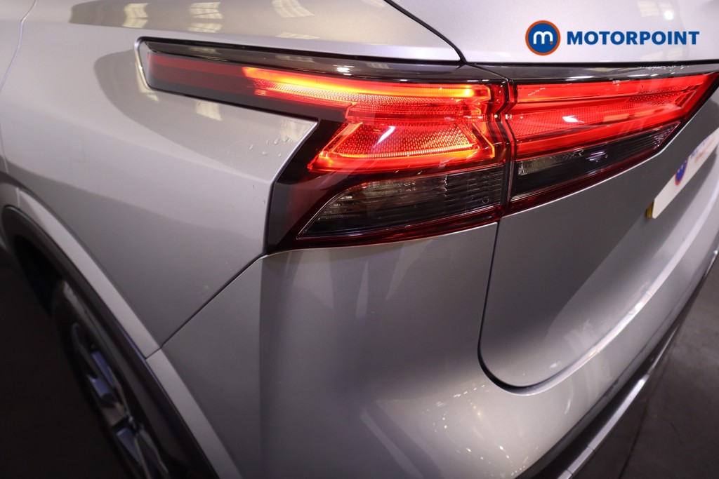 Nissan Qashqai N-Connecta Manual Petrol SUV - Stock Number (1584083) - 29th supplementary image