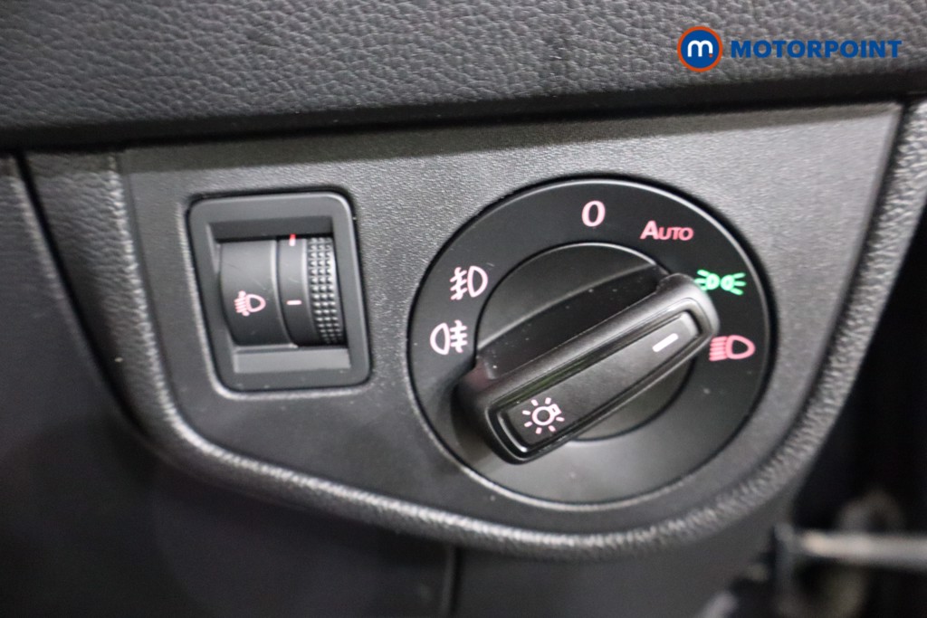 Volkswagen Polo Match Manual Petrol Hatchback - Stock Number (1584160) - 16th supplementary image