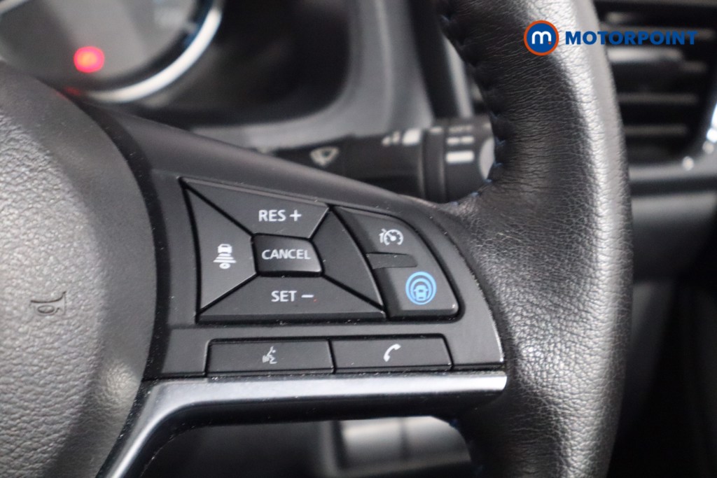 Nissan Leaf Tekna Automatic Electric Hatchback - Stock Number (1584164) - 8th supplementary image