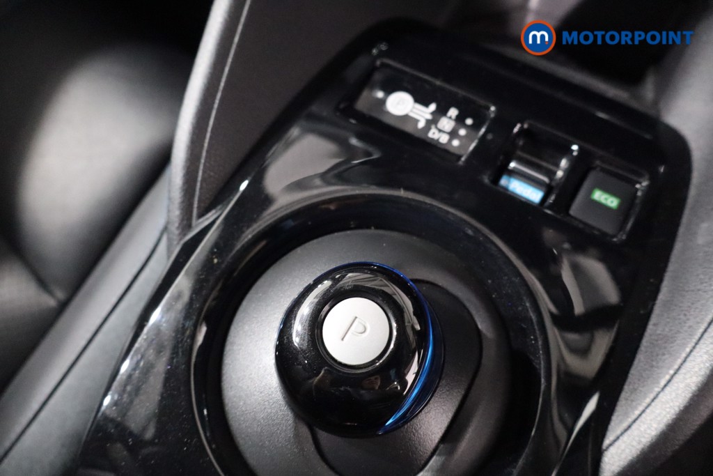 Nissan Leaf Tekna Automatic Electric Hatchback - Stock Number (1584164) - 14th supplementary image