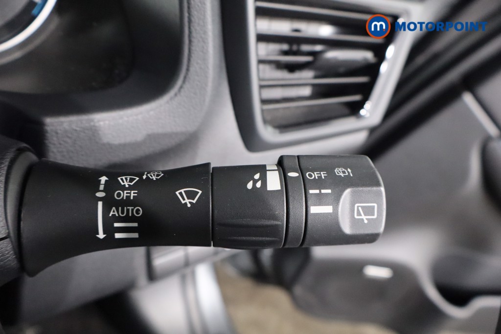 Nissan Leaf Tekna Automatic Electric Hatchback - Stock Number (1584164) - 16th supplementary image