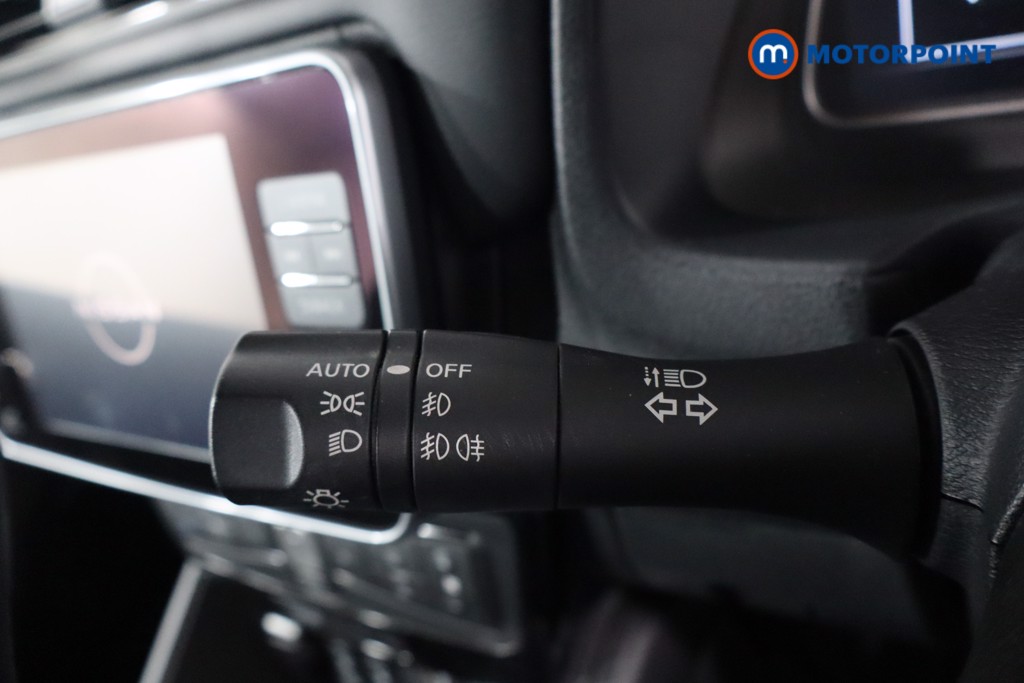 Nissan Leaf Tekna Automatic Electric Hatchback - Stock Number (1584164) - 17th supplementary image