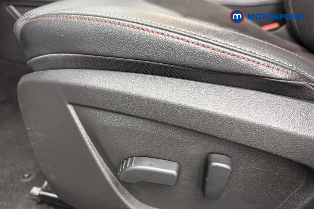 Renault Arkana R.S. Line Automatic Petrol-Electric Hybrid SUV - Stock Number (1584166) - 19th supplementary image
