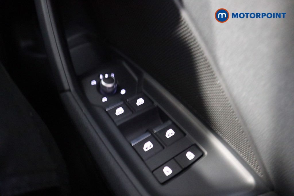 Audi A3 Black Edition Manual Petrol Hatchback - Stock Number (1584191) - 6th supplementary image