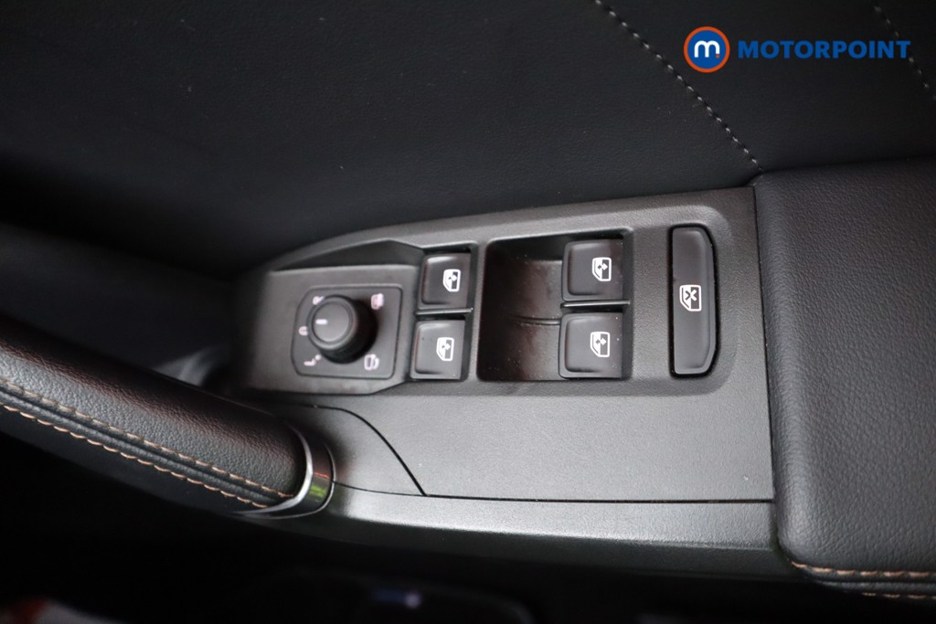Cupra Formentor V1 Automatic Petrol Plug-In Hybrid SUV - Stock Number (1584300) - 9th supplementary image