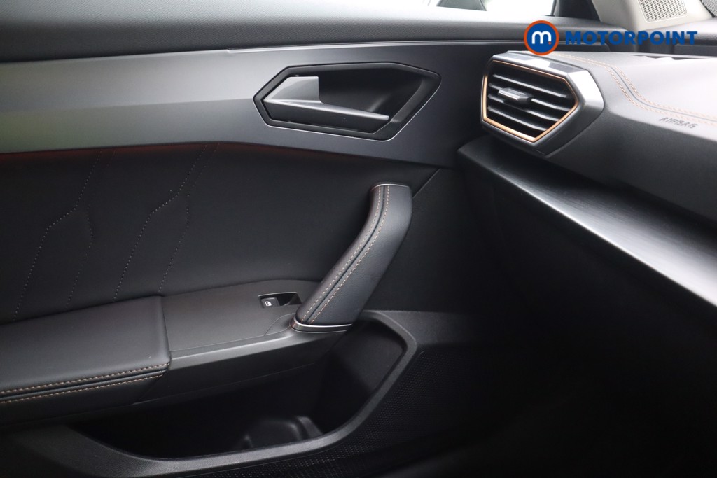 Cupra Formentor V1 Automatic Petrol Plug-In Hybrid SUV - Stock Number (1584300) - 12th supplementary image
