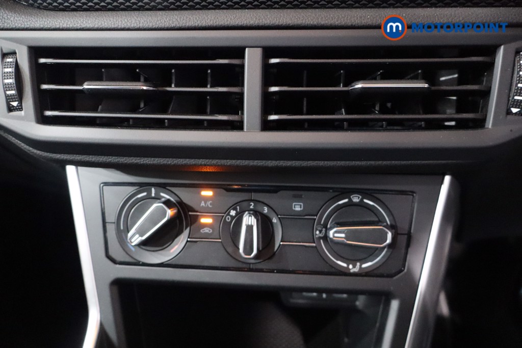 Volkswagen Polo Life Automatic Petrol Hatchback - Stock Number (1584421) - 16th supplementary image