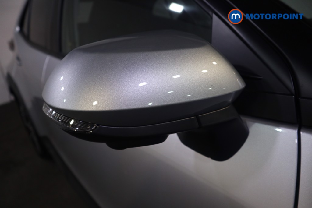 Toyota Yaris Cross Excel Automatic Petrol-Electric Hybrid Estate - Stock Number (1584433) - 21st supplementary image