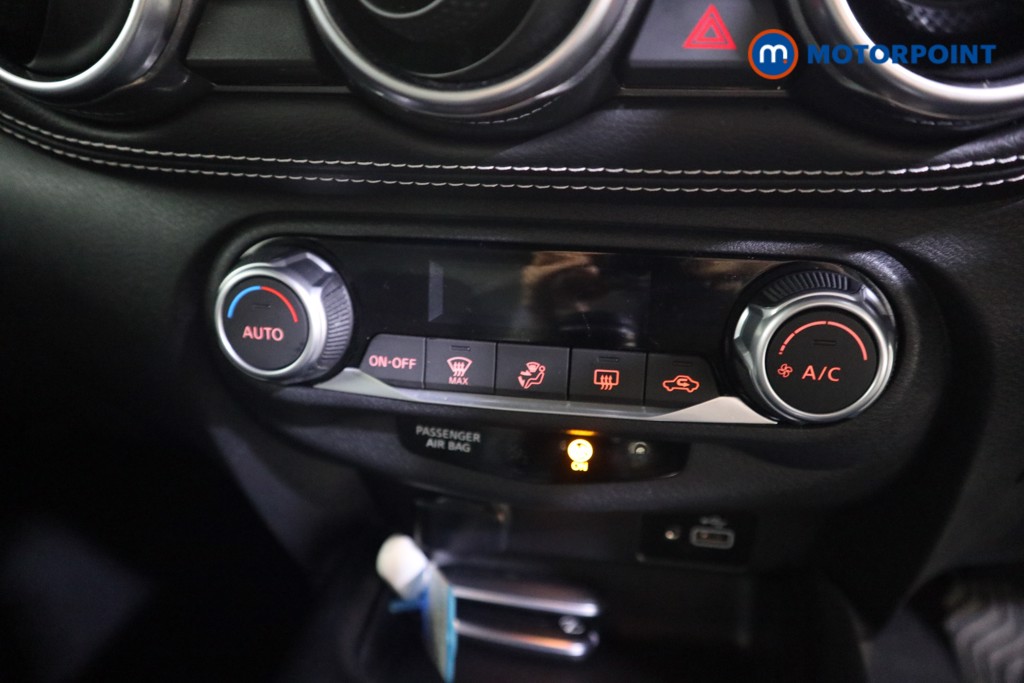 Nissan Juke N-Connecta Manual Petrol SUV - Stock Number (1584513) - 7th supplementary image