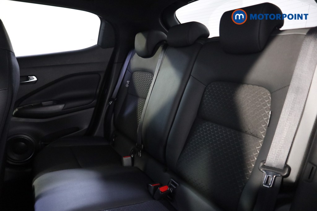 Nissan Juke N-Connecta Manual Petrol SUV - Stock Number (1584513) - 10th supplementary image