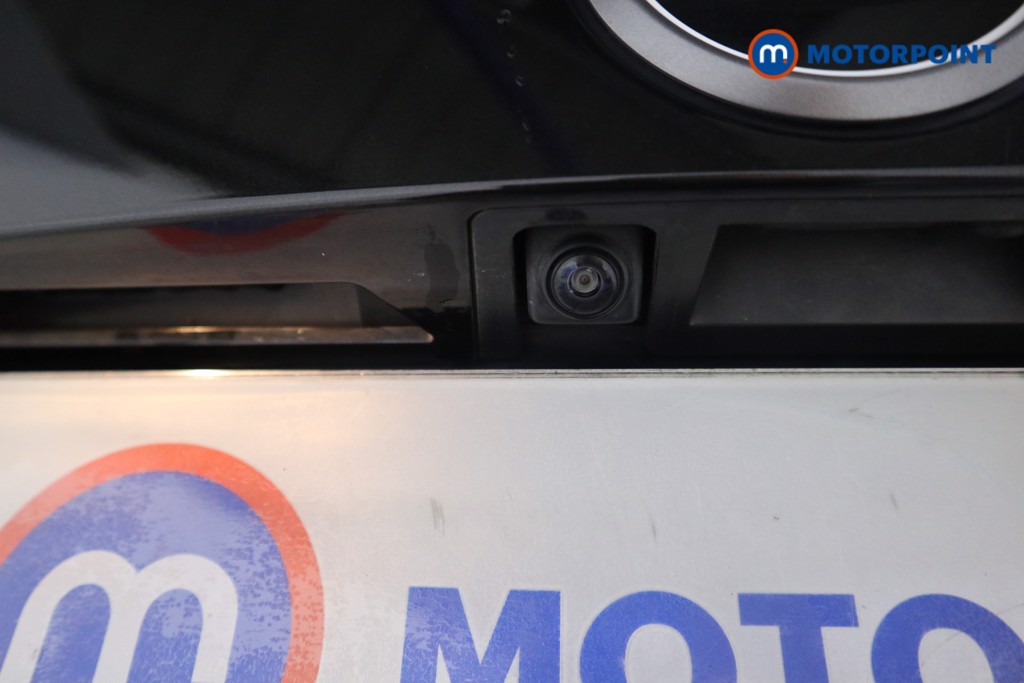 Nissan Juke N-Connecta Manual Petrol SUV - Stock Number (1584513) - 12th supplementary image