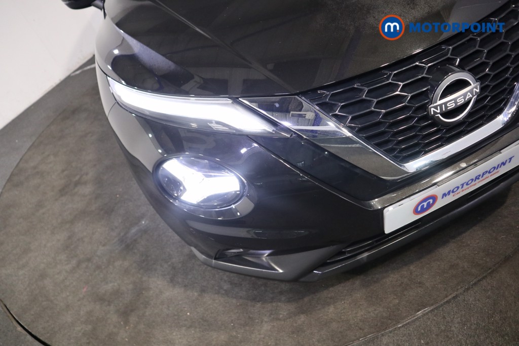 Nissan Juke N-Connecta Manual Petrol SUV - Stock Number (1584513) - 25th supplementary image