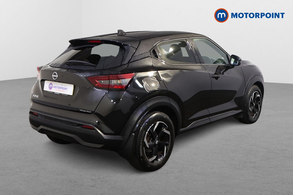 Nissan Juke N-Connecta Manual Petrol SUV - Stock Number (1584513) - Drivers side rear corner