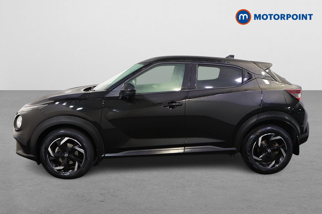 Nissan Juke N-Connecta Manual Petrol SUV - Stock Number (1584513) - Passenger side