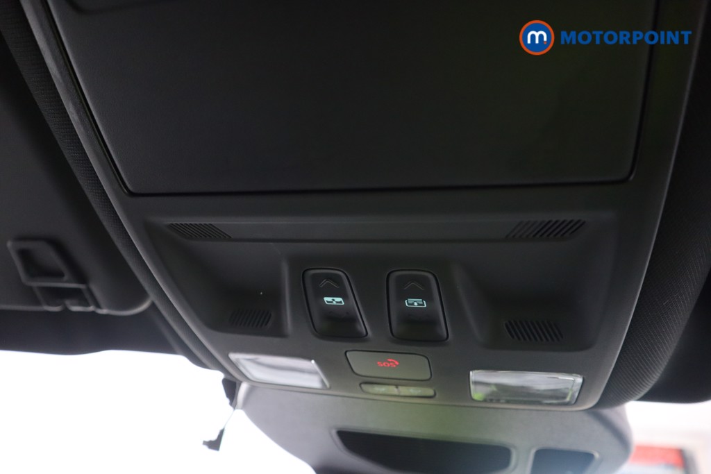 Ford Kuga Graphite Tech Edition Automatic Petrol Plug-In Hybrid SUV - Stock Number (1584517) - 10th supplementary image