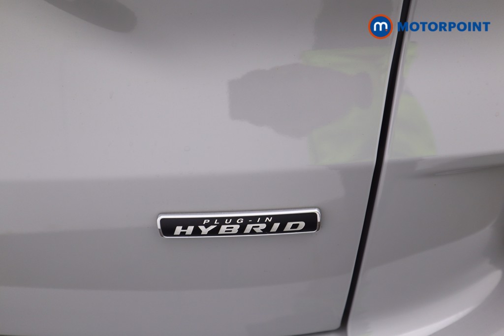 Ford Kuga Graphite Tech Edition Automatic Petrol Plug-In Hybrid SUV - Stock Number (1584517) - 19th supplementary image