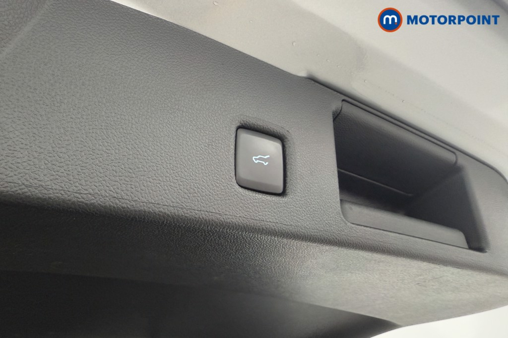 Ford Kuga St-Line X Edition Automatic Petrol Plug-In Hybrid SUV - Stock Number (1584594) - 27th supplementary image