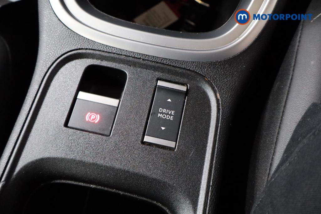 Jeep Avenger Summit Automatic Electric SUV - Stock Number (1584615) - 4th supplementary image