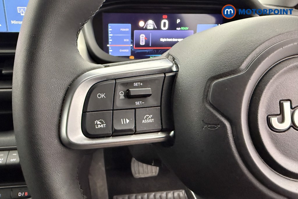 Jeep Avenger Summit Automatic Electric SUV - Stock Number (1584616) - 9th supplementary image