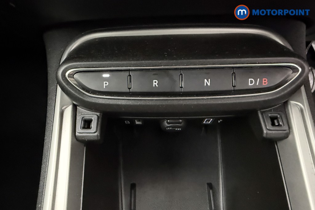Jeep Avenger Summit Automatic Electric SUV - Stock Number (1584618) - 9th supplementary image
